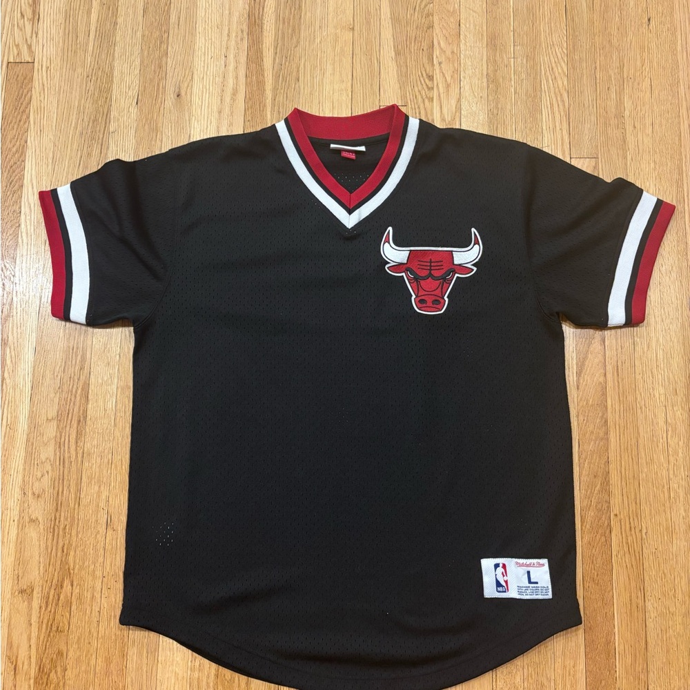 Chicago Bulls Mitchell & Ness Black Fashion V-Neck Jersey Mens Preowned Large